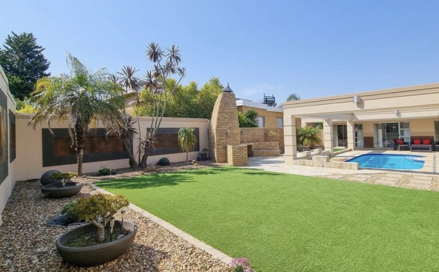 To Let 4 Bedroom Property for Rent in Rosendal Western Cape